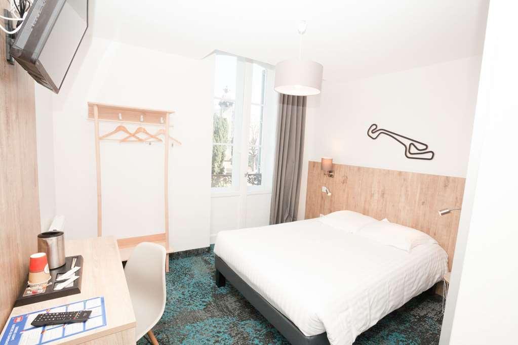 Cit'Hotel Limoges Centre - Lion D'Or الغرفة الصورة